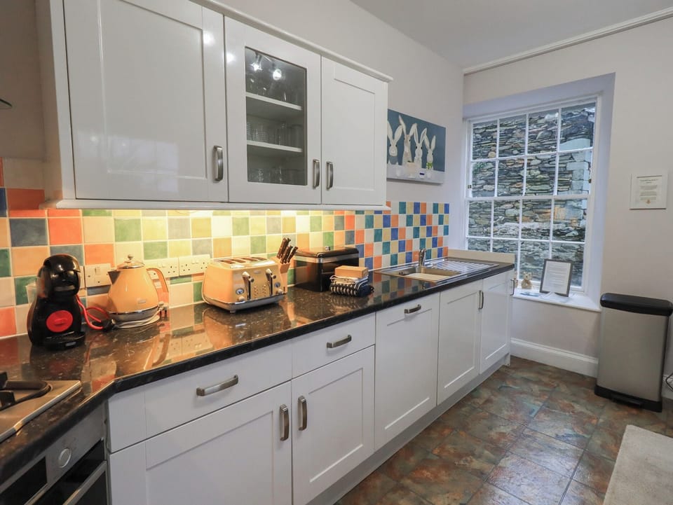 Cottage | Interior