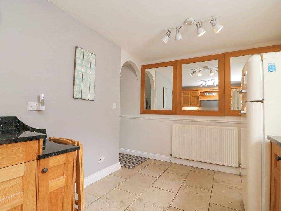 Cottage | Interior