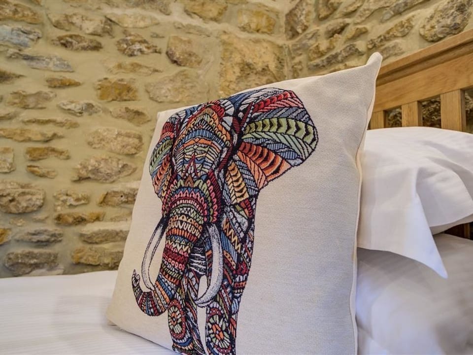 Cottage | 3 bedrooms, individually decorated, individually furnished, free WiFi