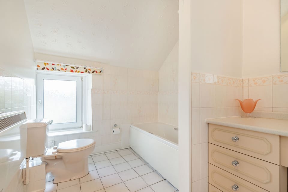 Dales Croft Apartment Cottage in Staffordshire Moorlands District