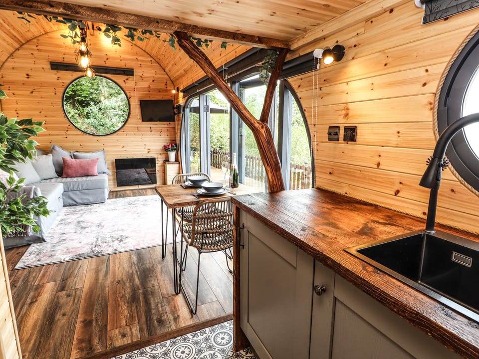 Cottage | Interior