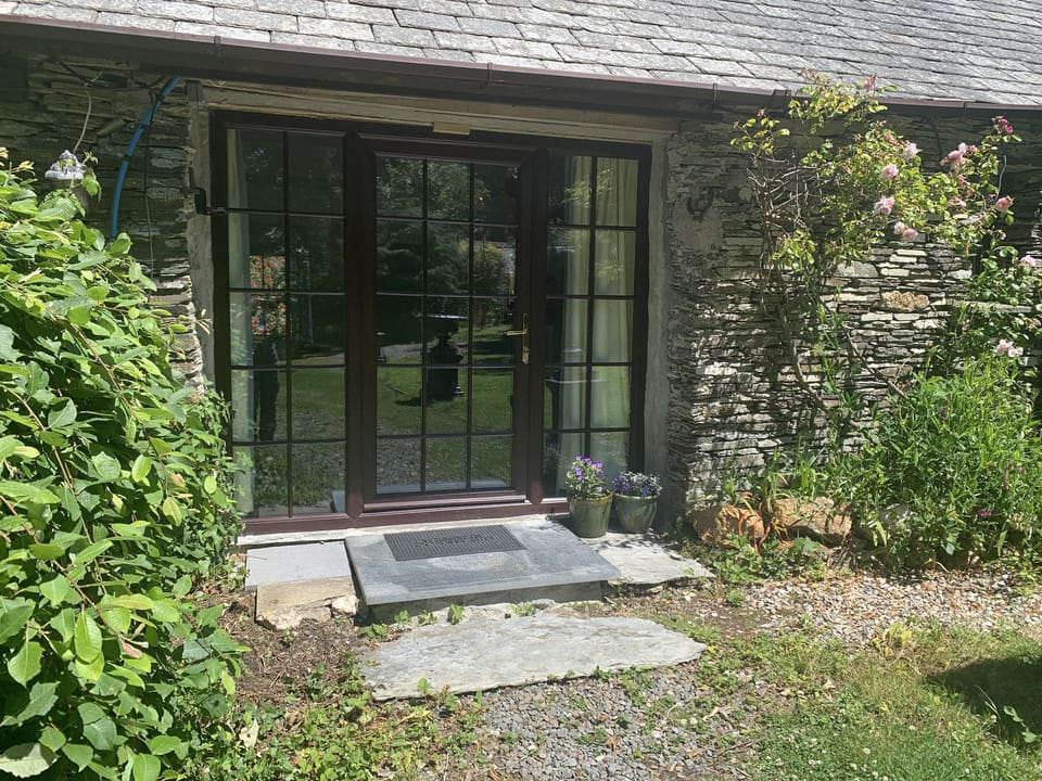 Cottage | Property grounds