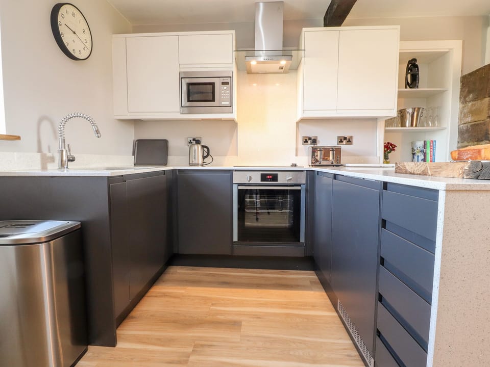 Cottage | Interior