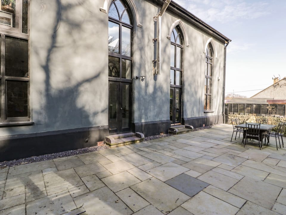 Cottage | Property grounds