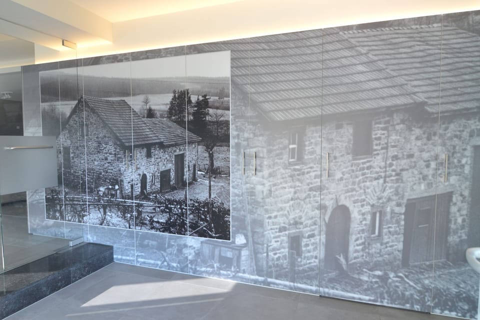 Entrance / Reception