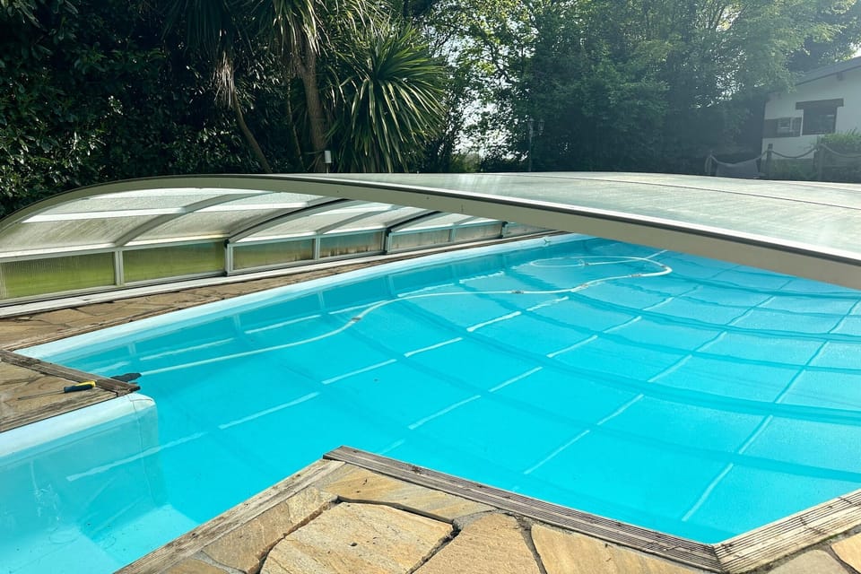 Holiday Home Swimming Pool