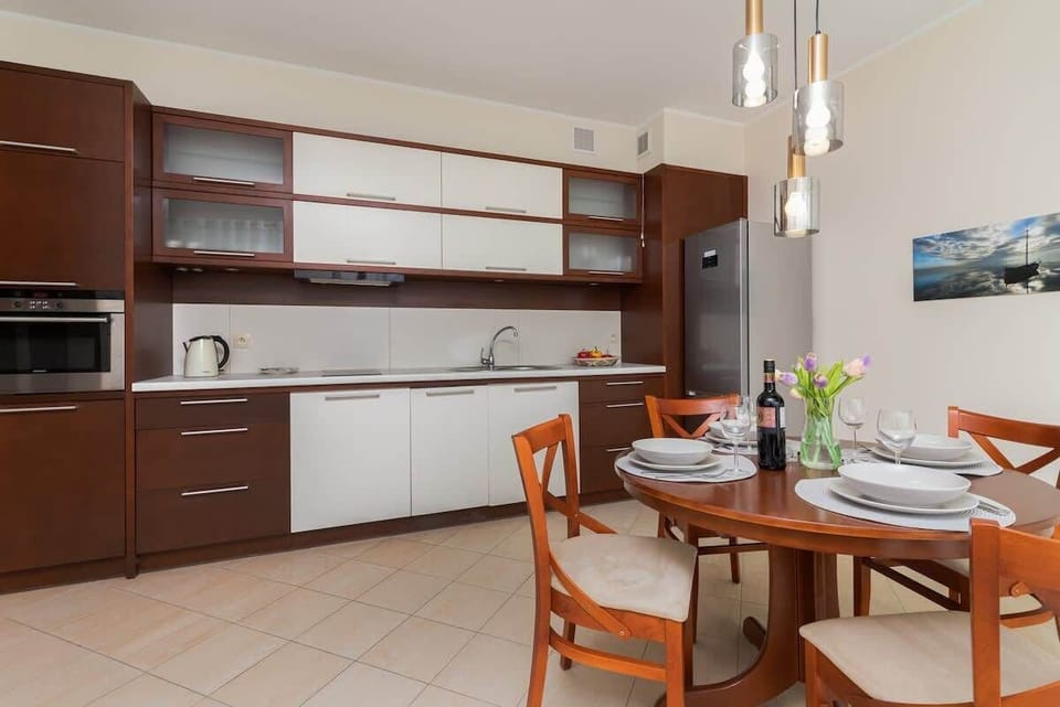 Kitchenette with dining table. 