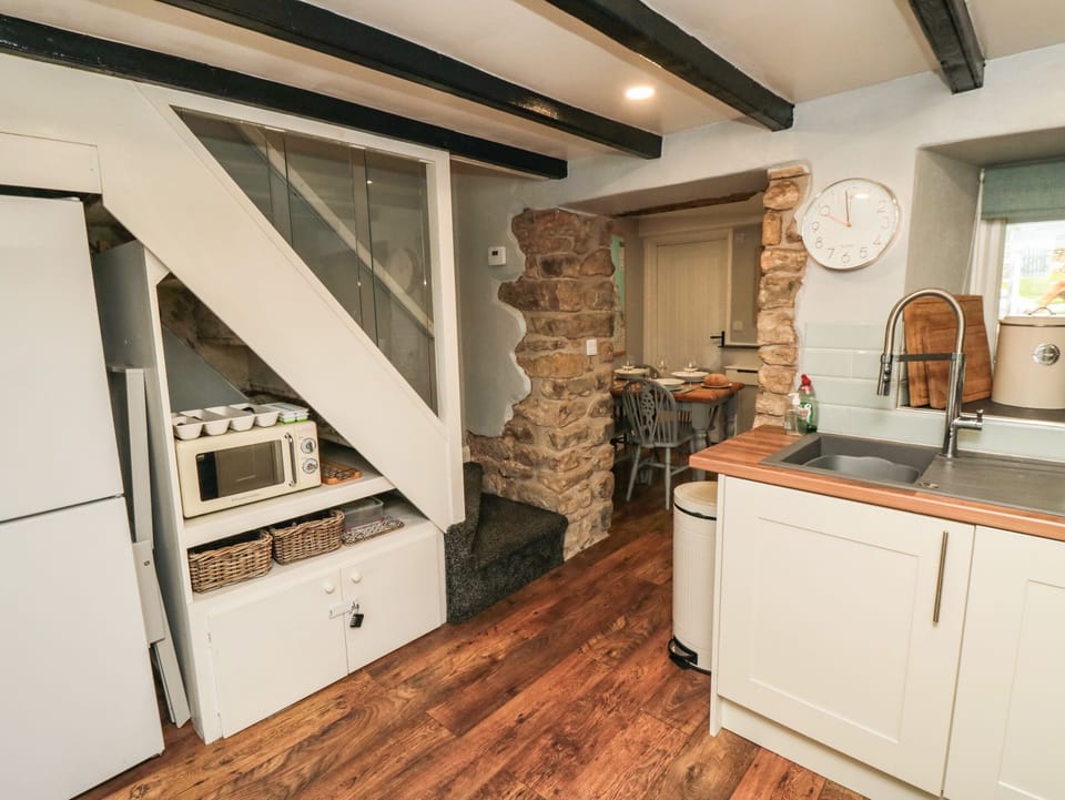 Cottage | Interior
