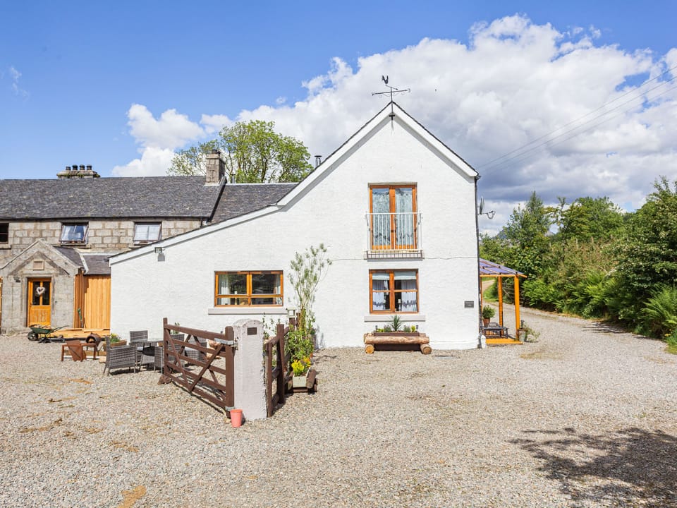 Cottage | Exterior