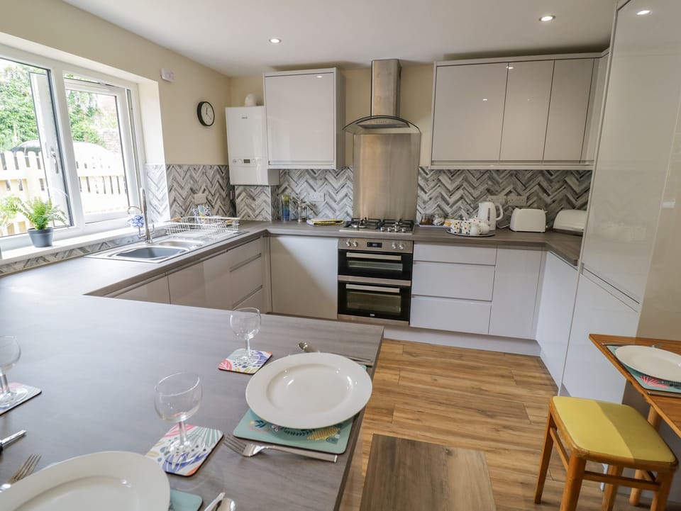 Cottage | Interior