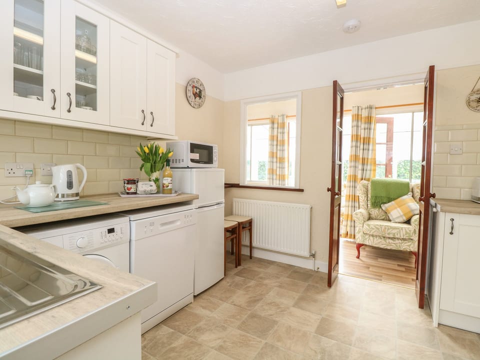 Cottage | Interior