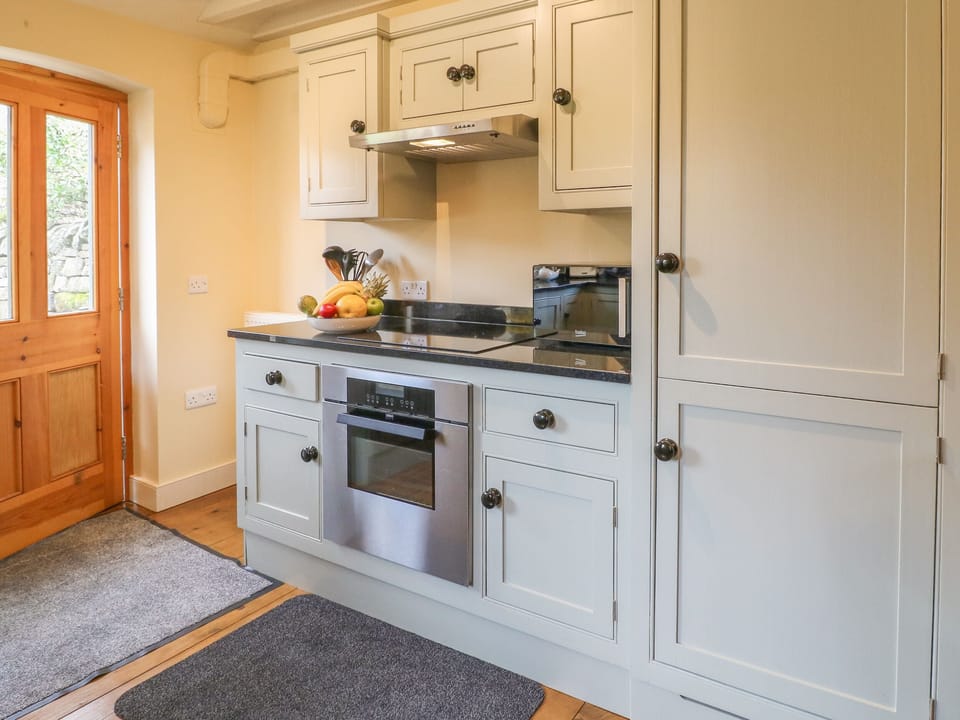 Cottage | Interior