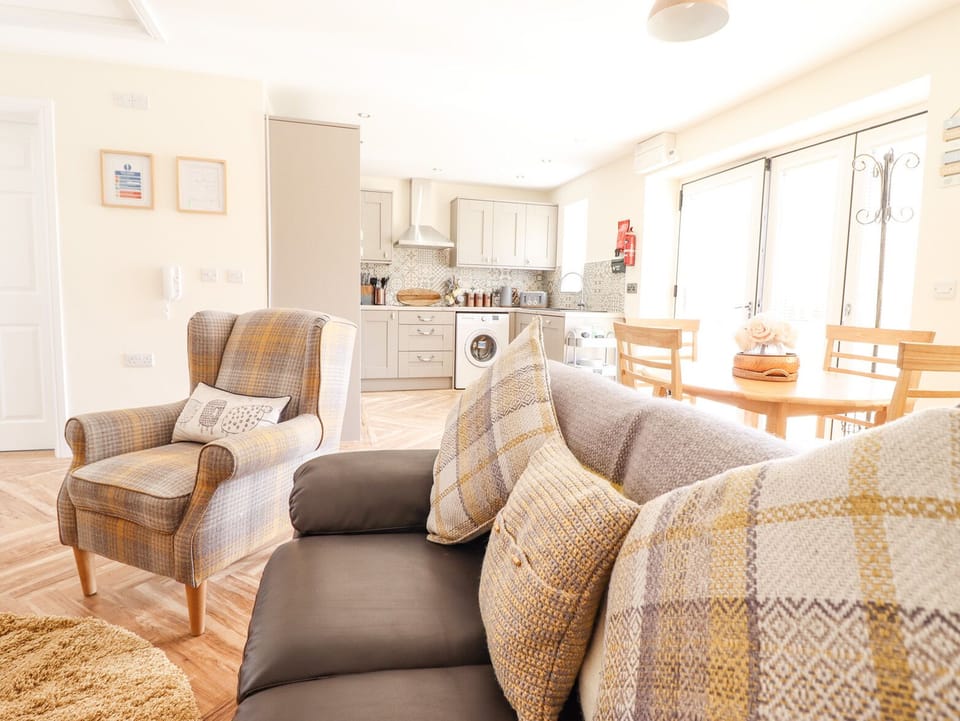 Cottage | Living area