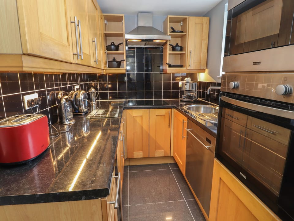 Cottage | Interior