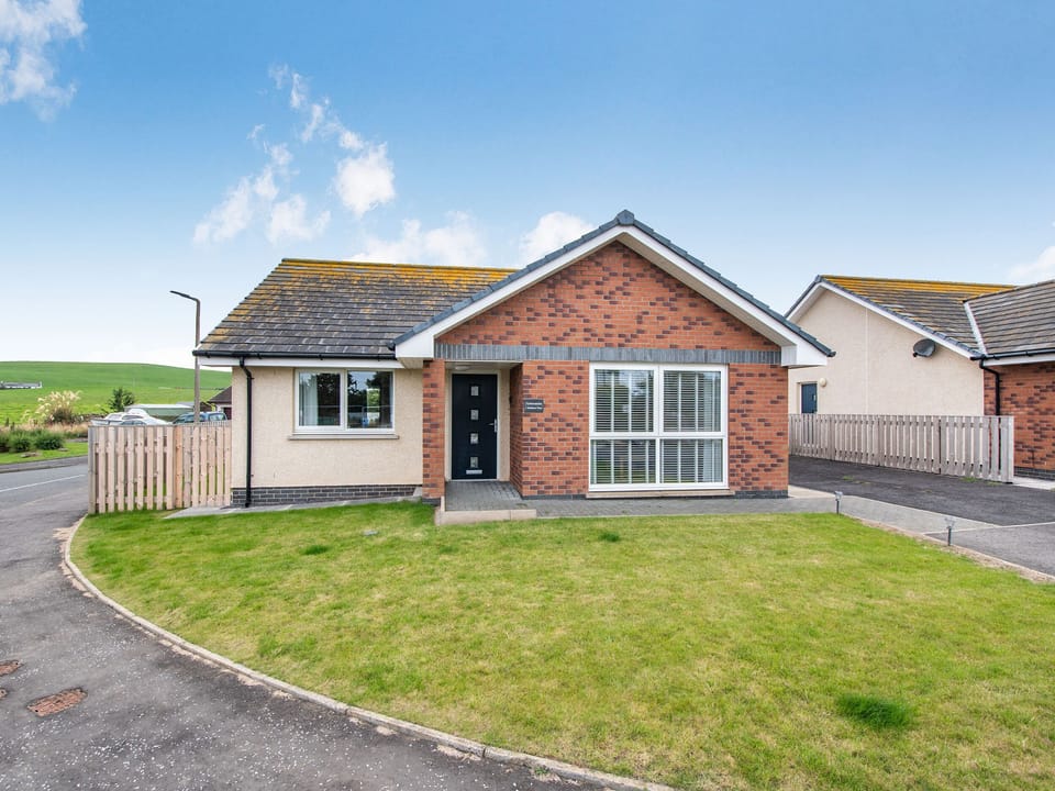 Cottage | Front of property