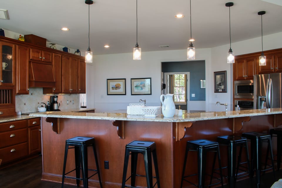 Kitchen and bar seating