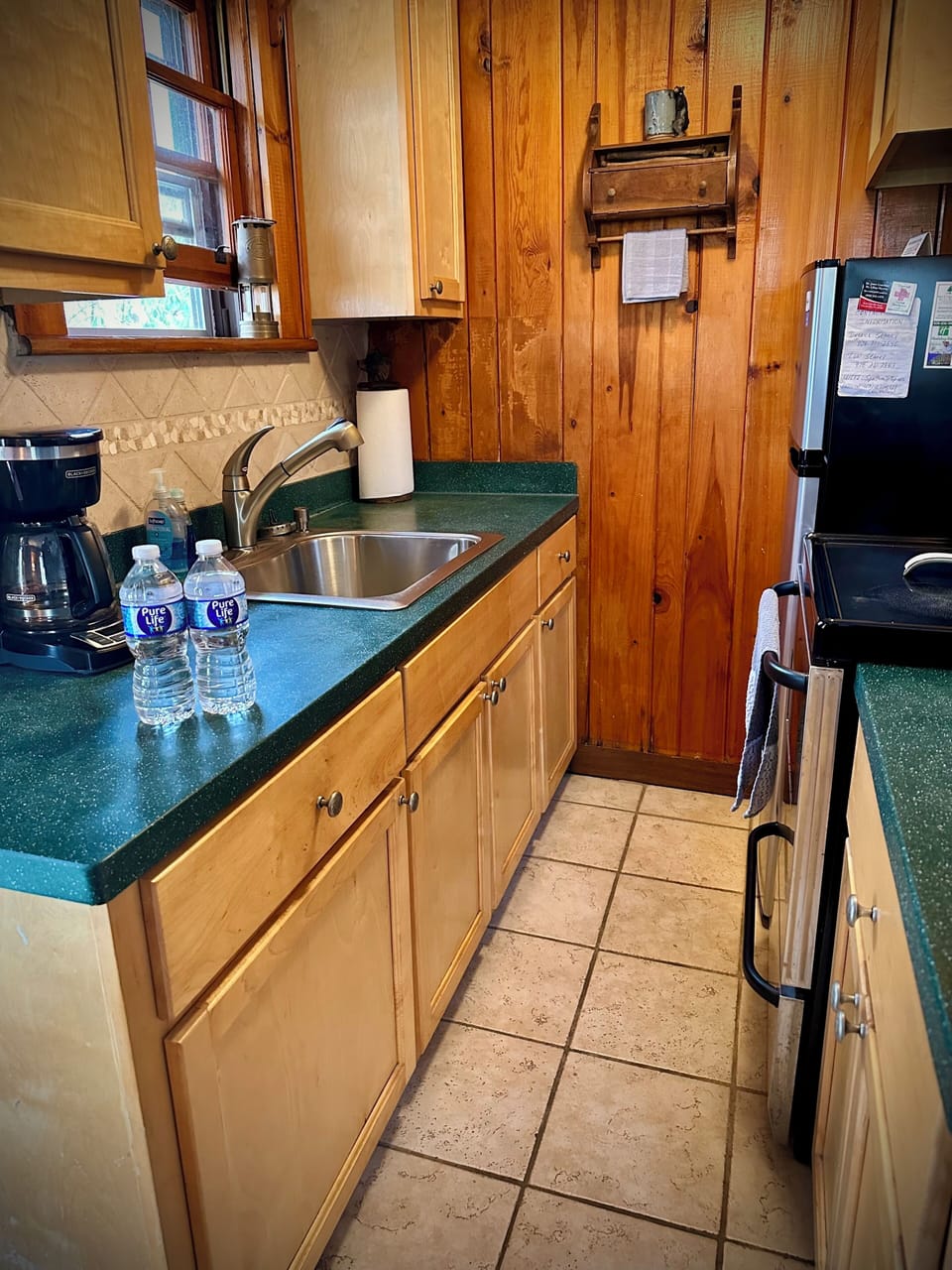 Full Kitchen!
