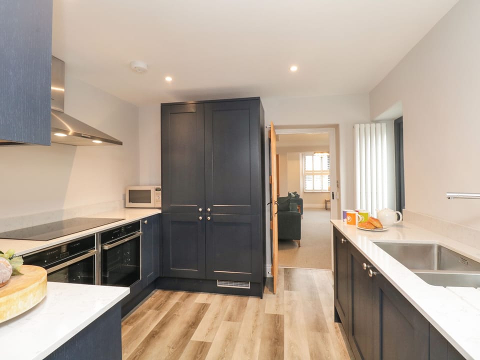 Cottage | Interior