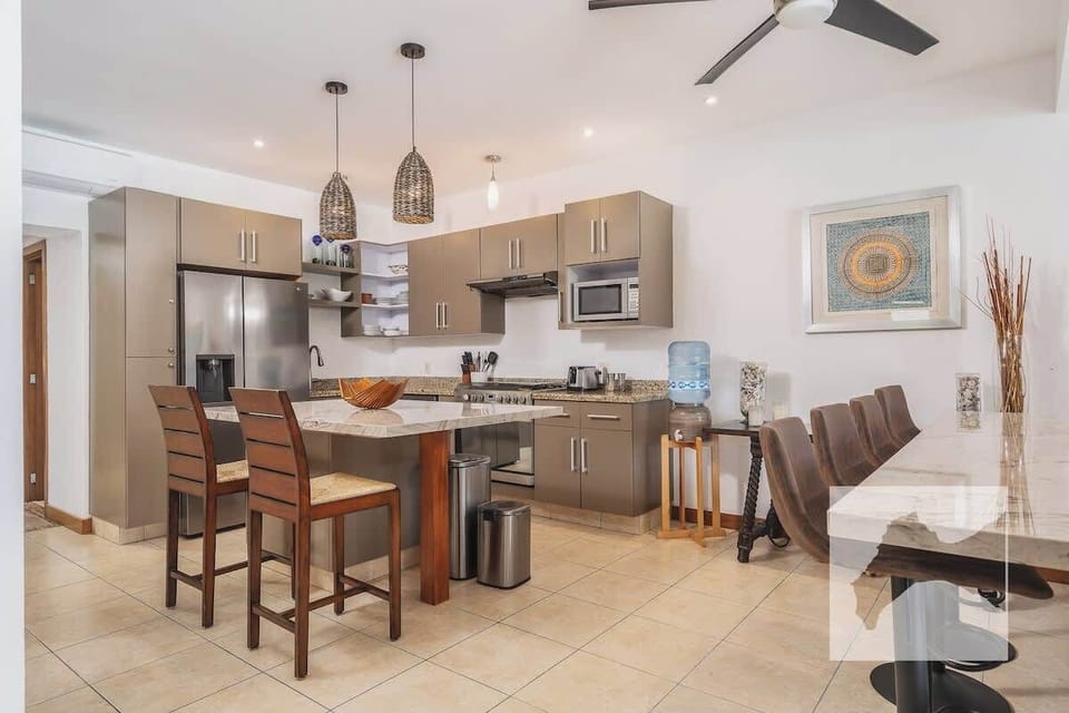 
Fully equipped beach house kitchen with modern appliances