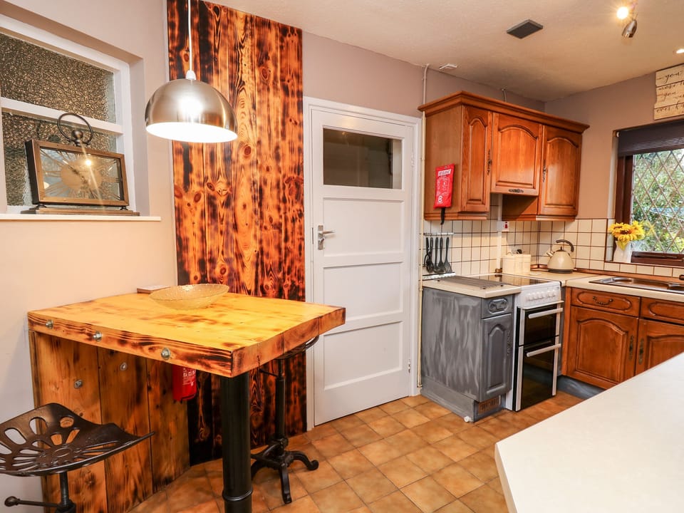 Cottage | Interior