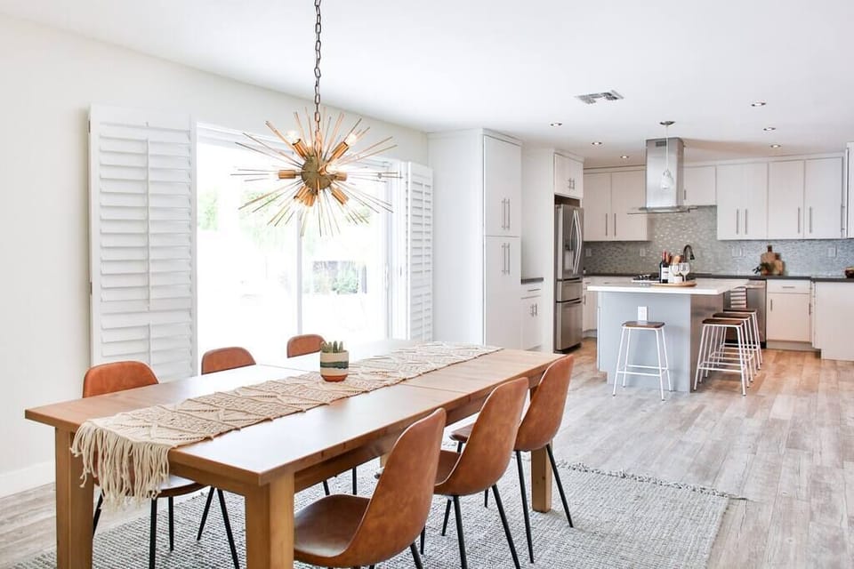 Very open concept layout in the main areas. 
