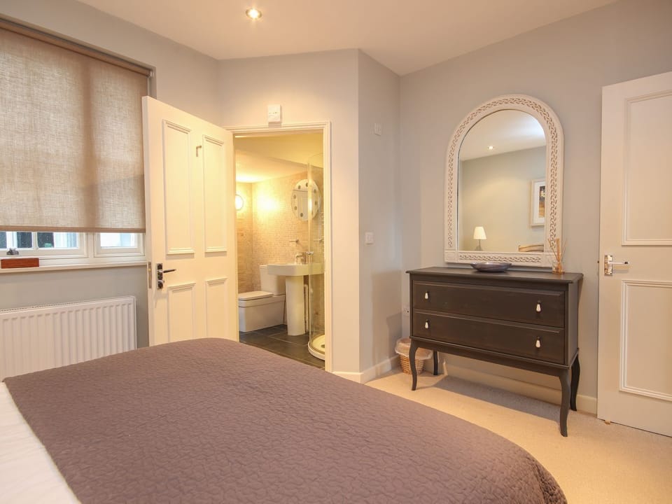 Cottage | 1 bedroom, individually decorated, individually furnished, free WiFi