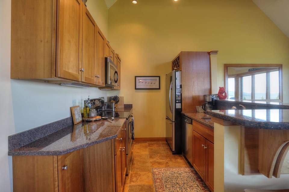 Fully equipped kitchen