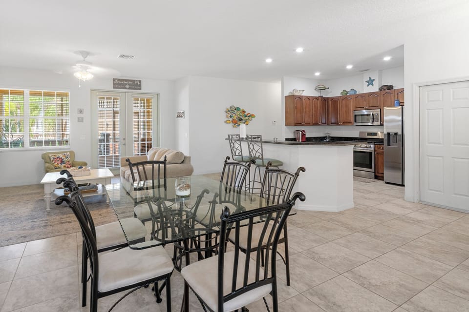 Overview of the first floor