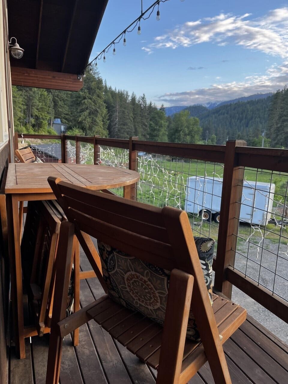 Deck (1)