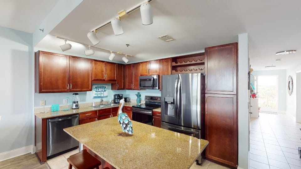 Fully stocked kitchen