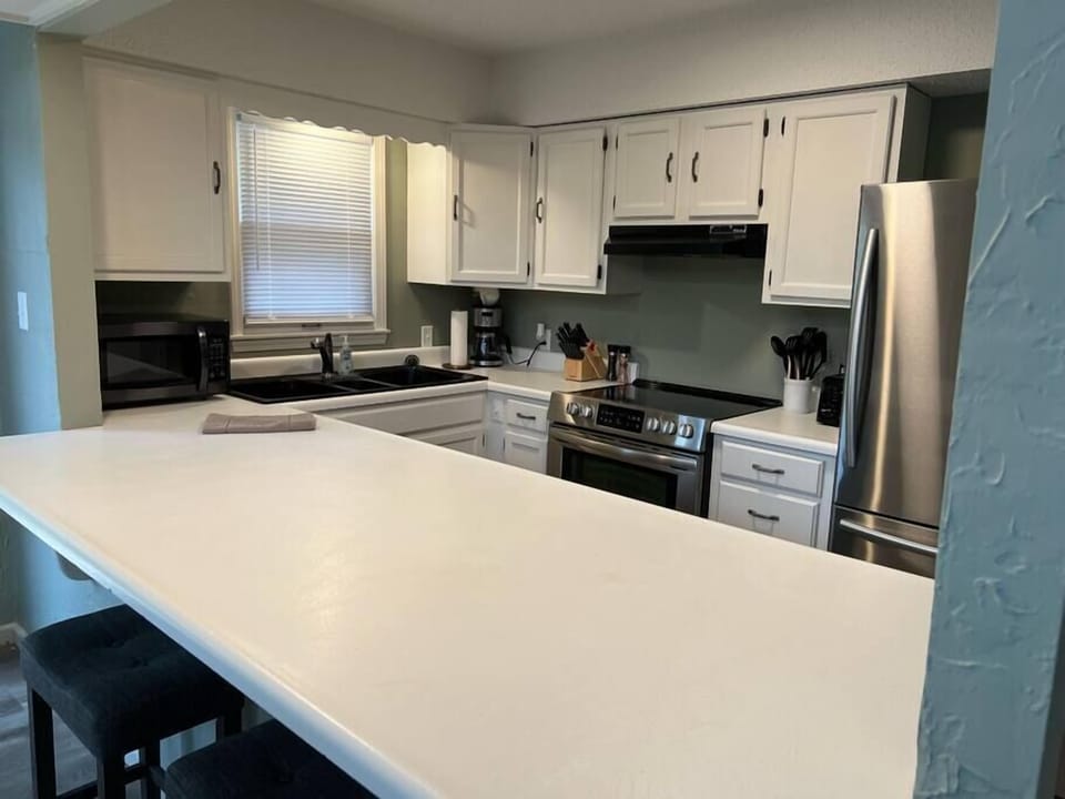 Kitchen (2)