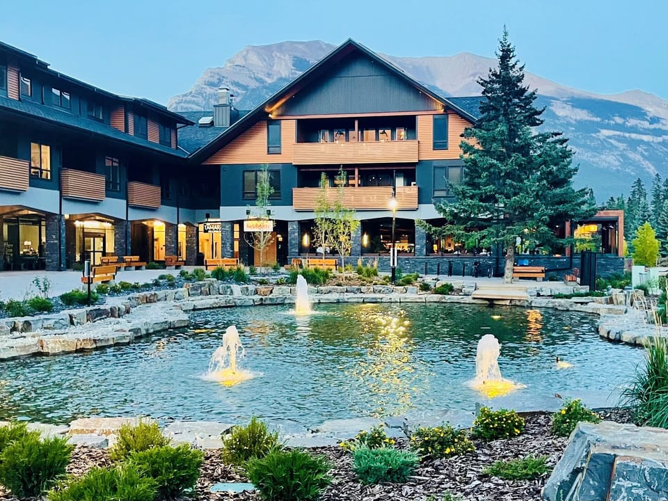 Tamarack Lodge at dusk.  Iron Mountain Loft is the top floor penthouse 