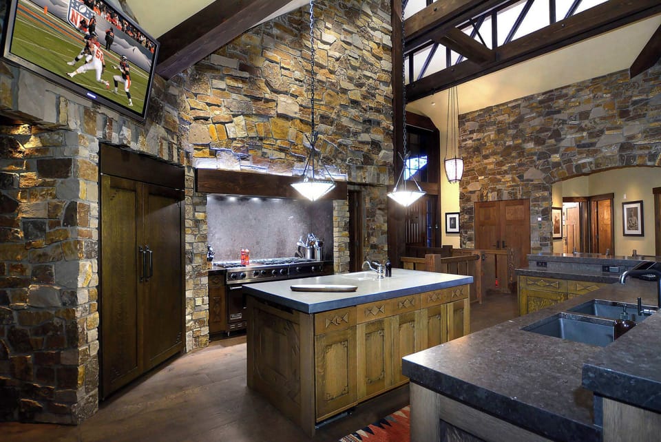 Chef's kitchen