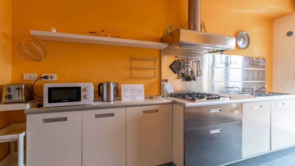 House | 2 bedrooms, iron/ironing board, WiFi