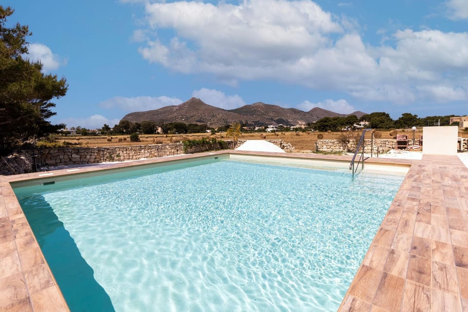 Holiday Home Swimming Pool