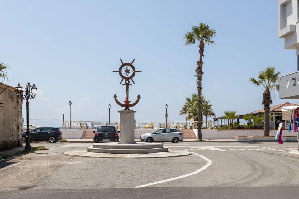 Immediate Surroundings [summer] (<1 km)