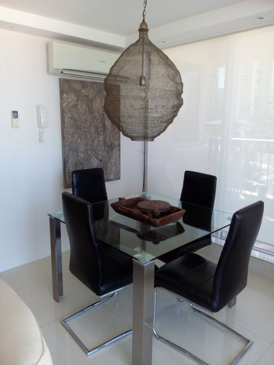 Deluxe Apartment, 2 Bedrooms | In-room dining