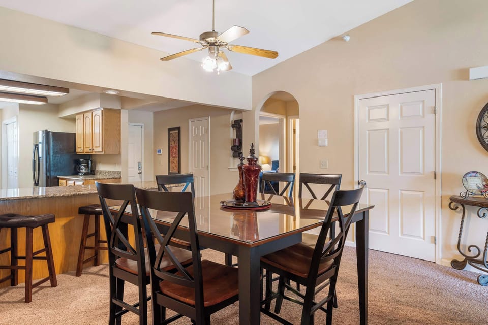 Condo, Multiple Beds, Patio, Pool View (Foothills Tranquility) | Dining