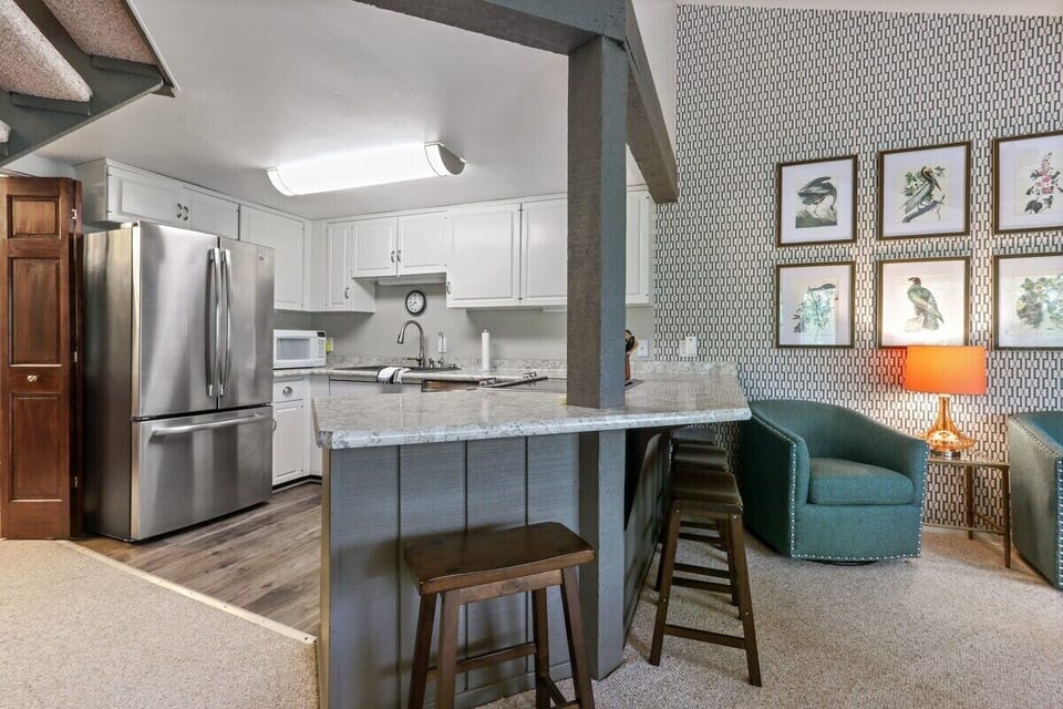 Fully equipped kitchen, drip coffee maker