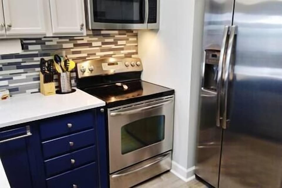 Kitchen (2)