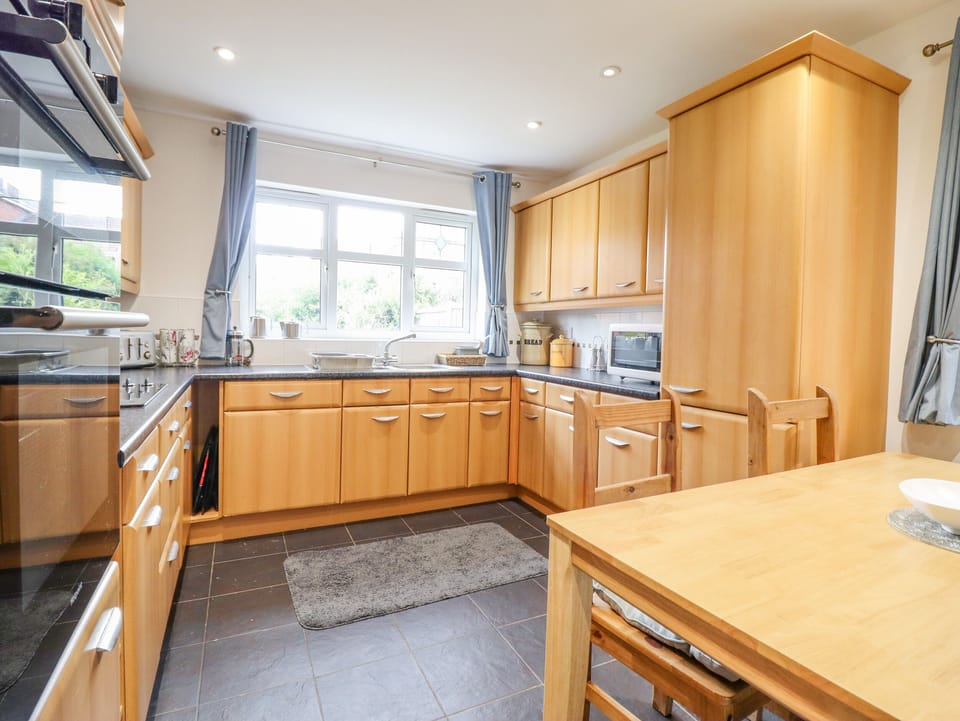 Cottage | Interior