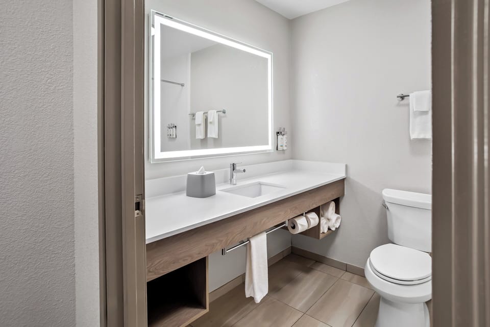 Free toiletries, hair dryer, towels