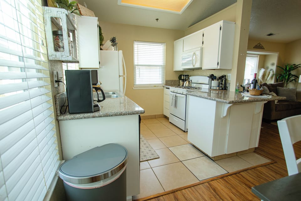 Fully equipped kitchen