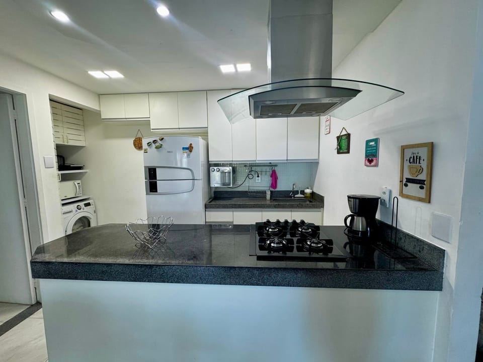Family Apartment | Private kitchen | Fridge, microwave, oven, toaster
