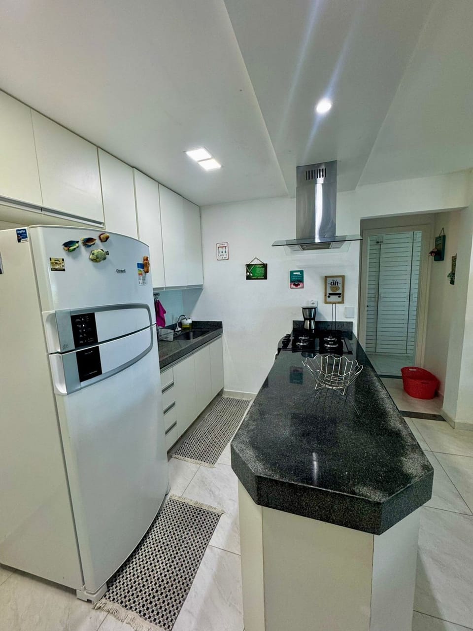 Family Apartment | Private kitchen | Fridge, microwave, oven, toaster
