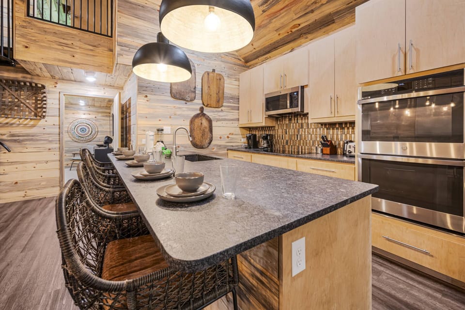 Extra seating at the kitchen island