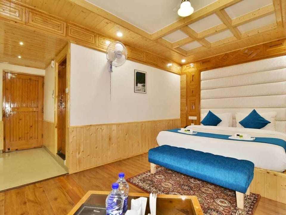 Luxury Room | Free WiFi
