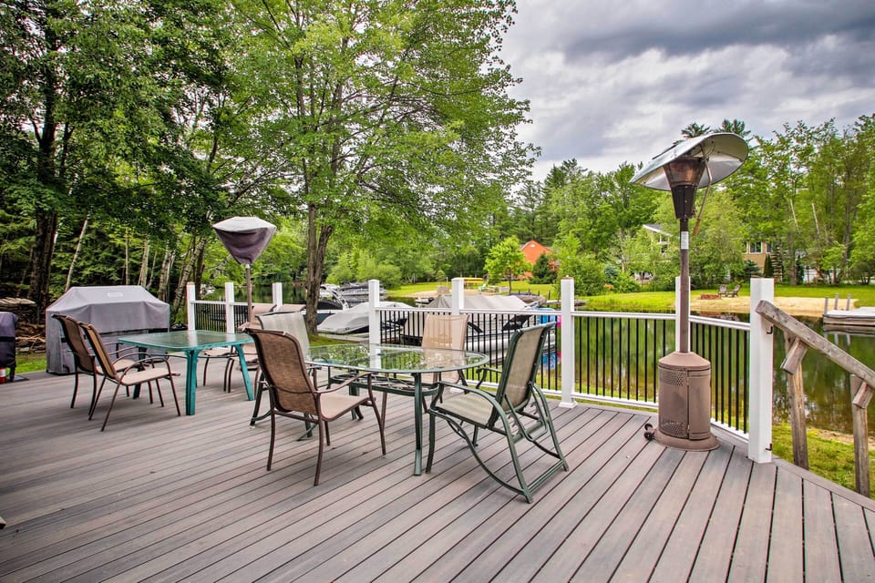 Deck Area | Dining Tables | Heaters | Gas Grill | Water View