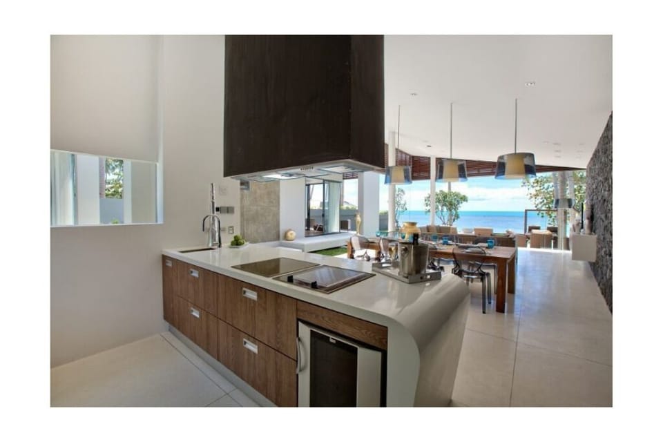 Fully equipped European kitchen. GREAT VIEW 