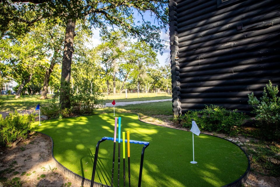 Work on your putting game at your very own private mini-golf course nestled among the oaks. It is a rare amenity that keeps both kids and adults competitive throughout your stay.